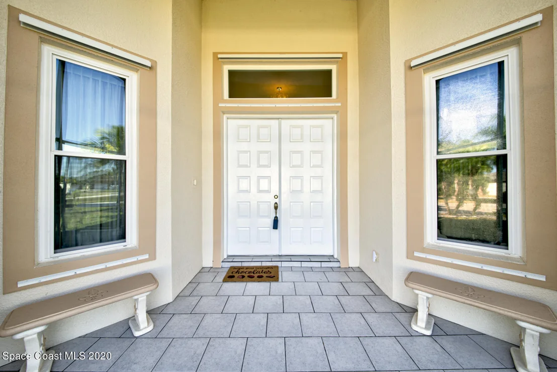 Photo of 1155 Tuckaway Drive