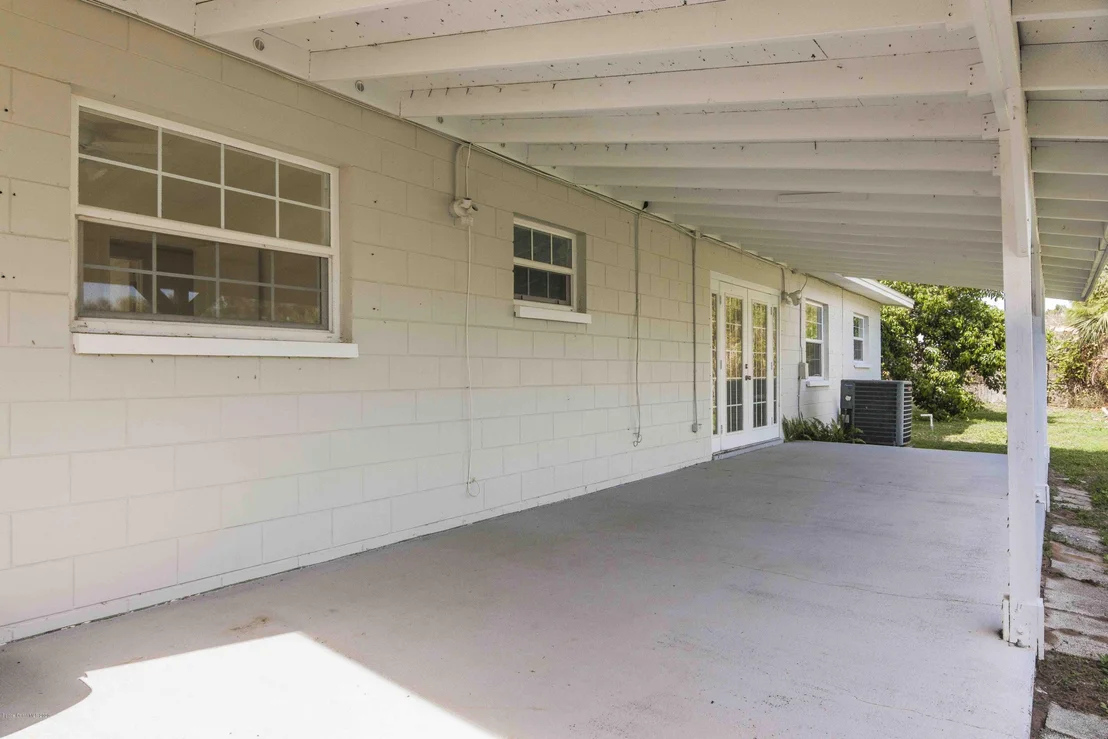 Photo of 1332 Estridge Drive
