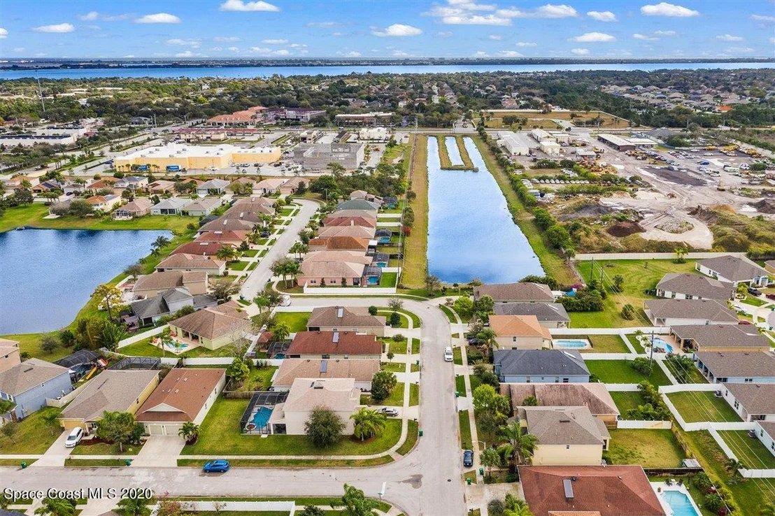 Photo of 3235 Constellation Drive