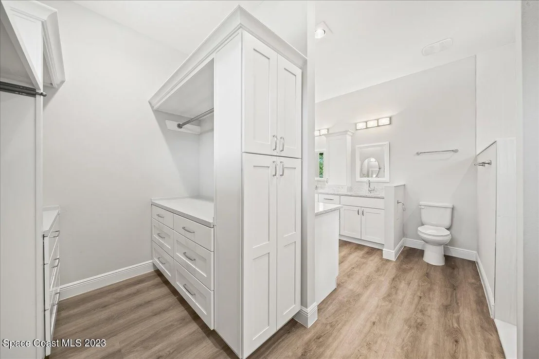 Photo of 2255 Seminole Boulevard