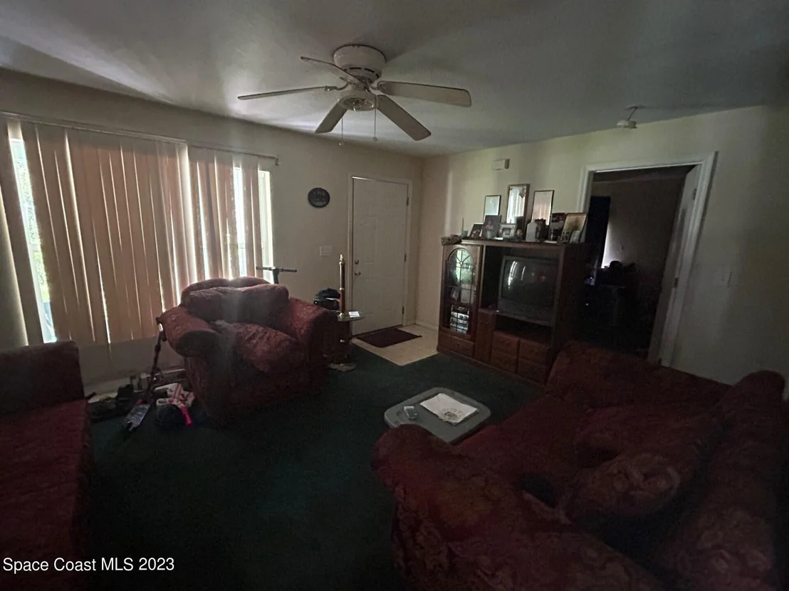 Photo of 251 Lincoln Road