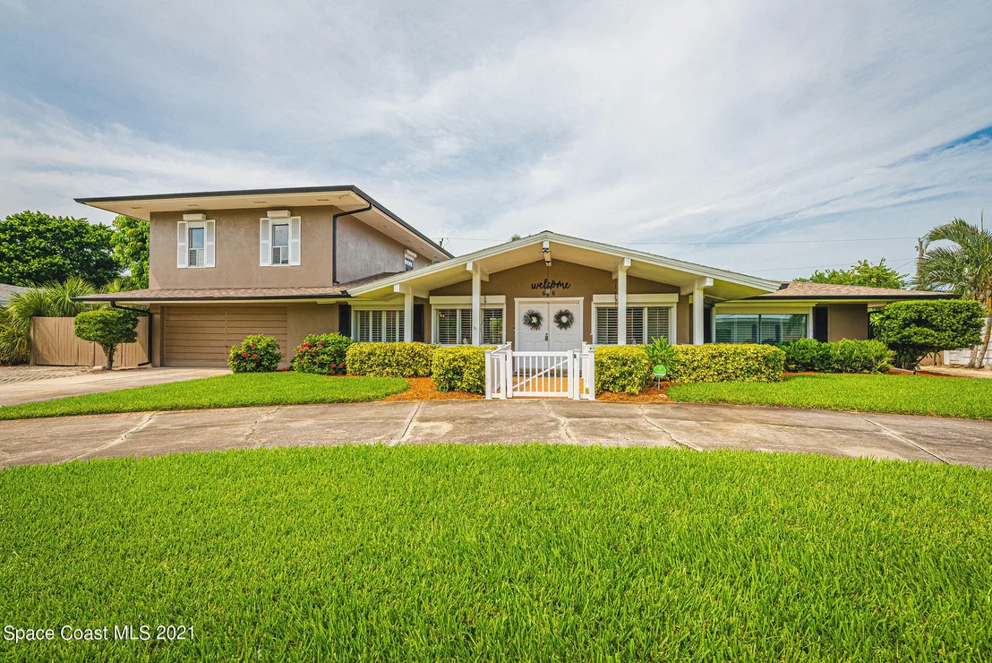 Photo of 616 Hibiscus Trail