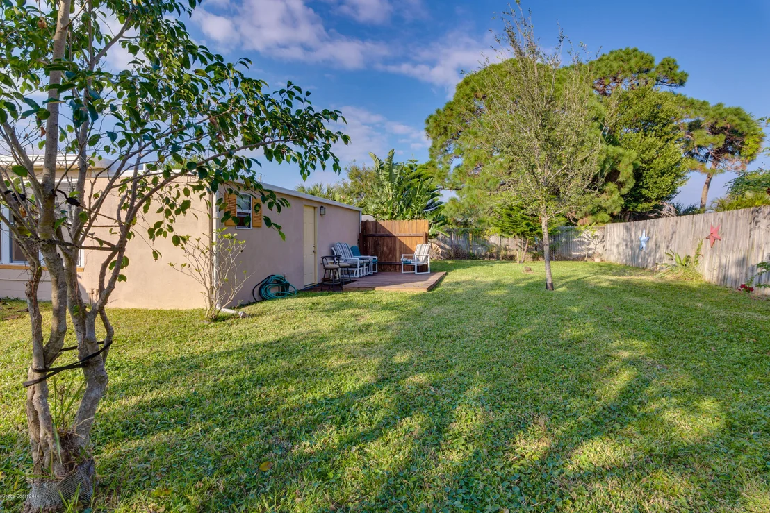 Photo of 769 Banyan Drive