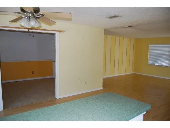 Photo of 2809 Forest