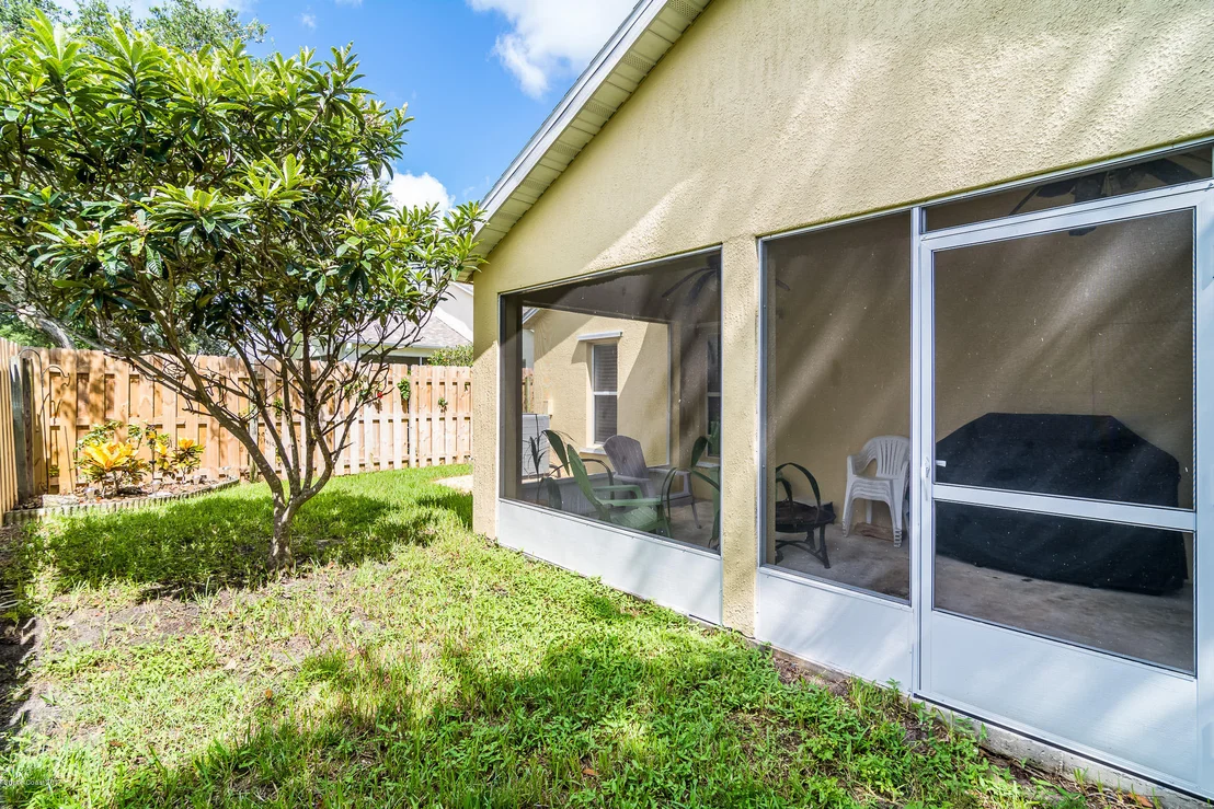 Photo of 2881 Saint James Lane
