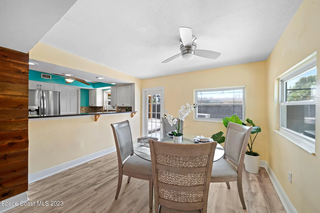 Photo of 275 Cinnamon Drive