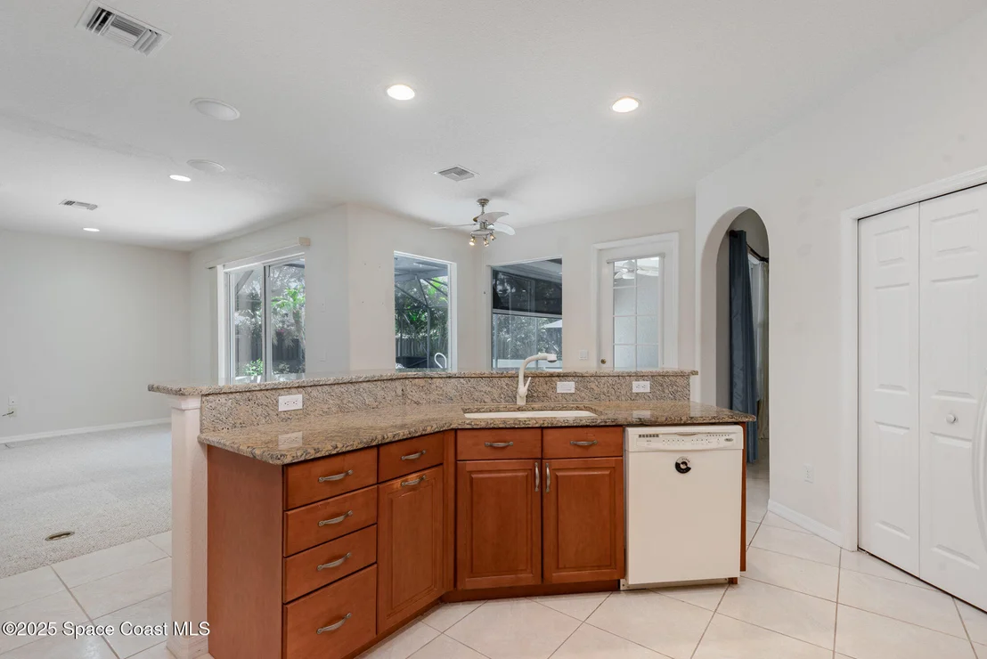 Photo of 2423 Woodfield Circle