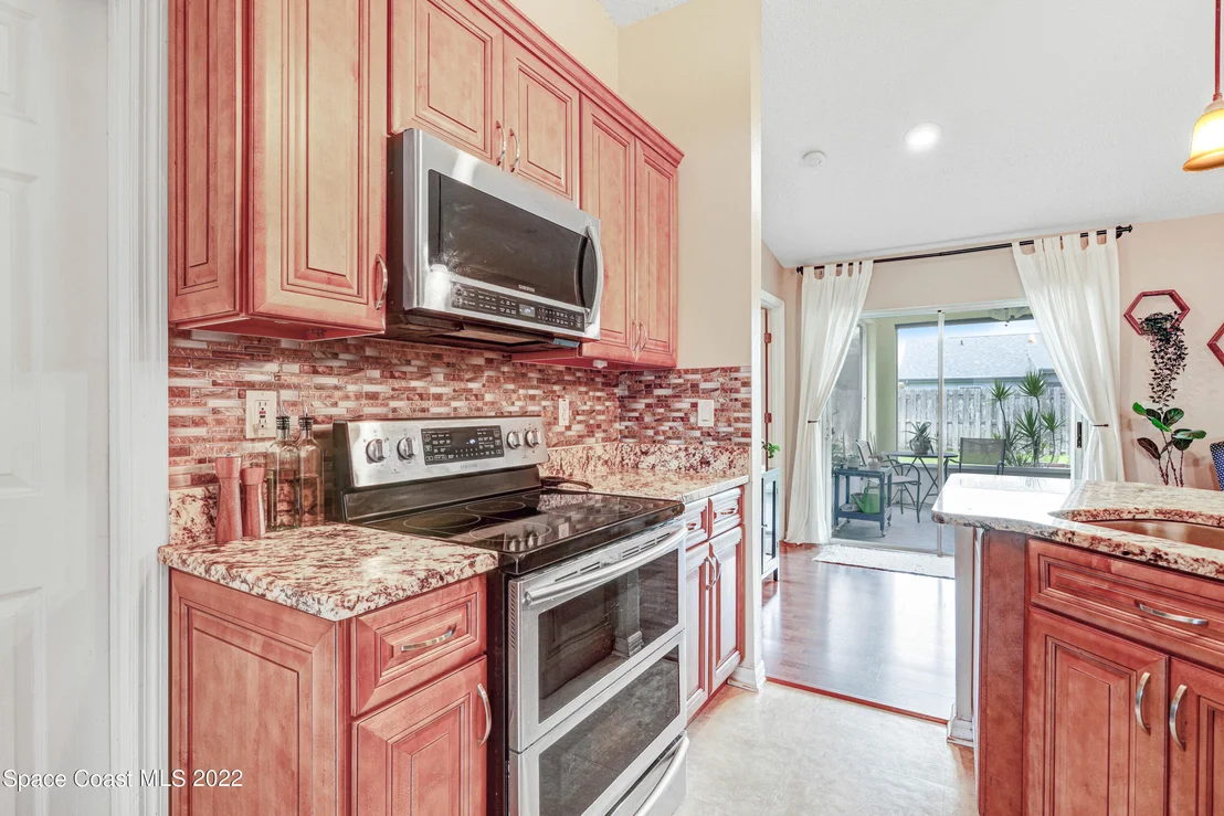 Photo of 1195 Meadow Lake Road