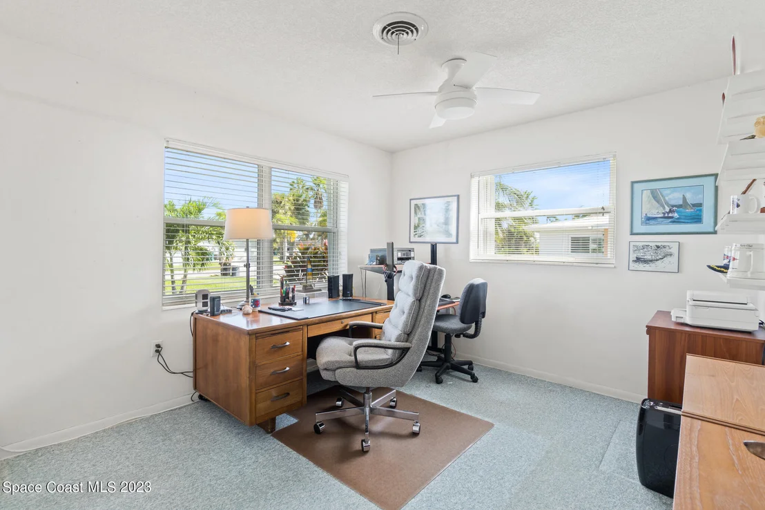 Photo of 209 River Road