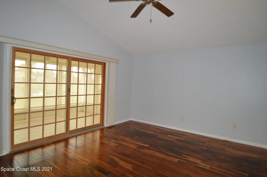 Photo of 3963 Saint Armens Circle