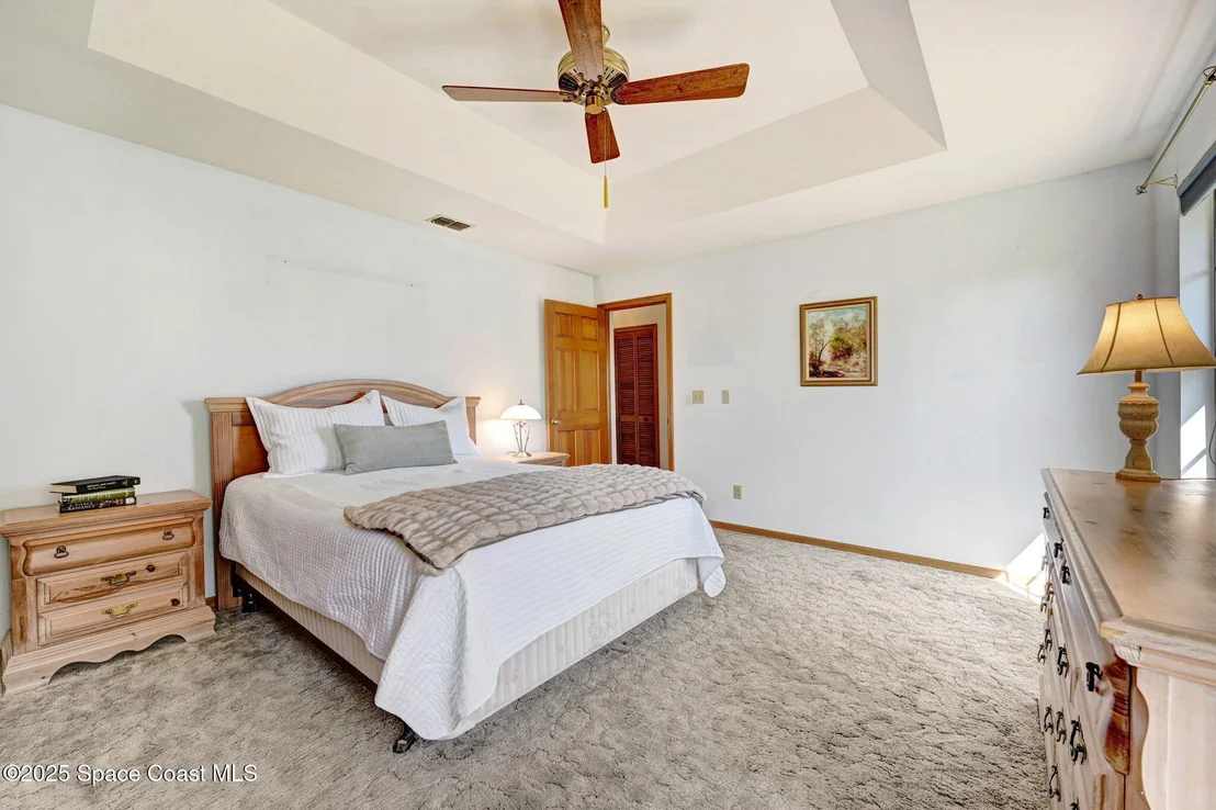 Photo of 2977 Saint Helens Way