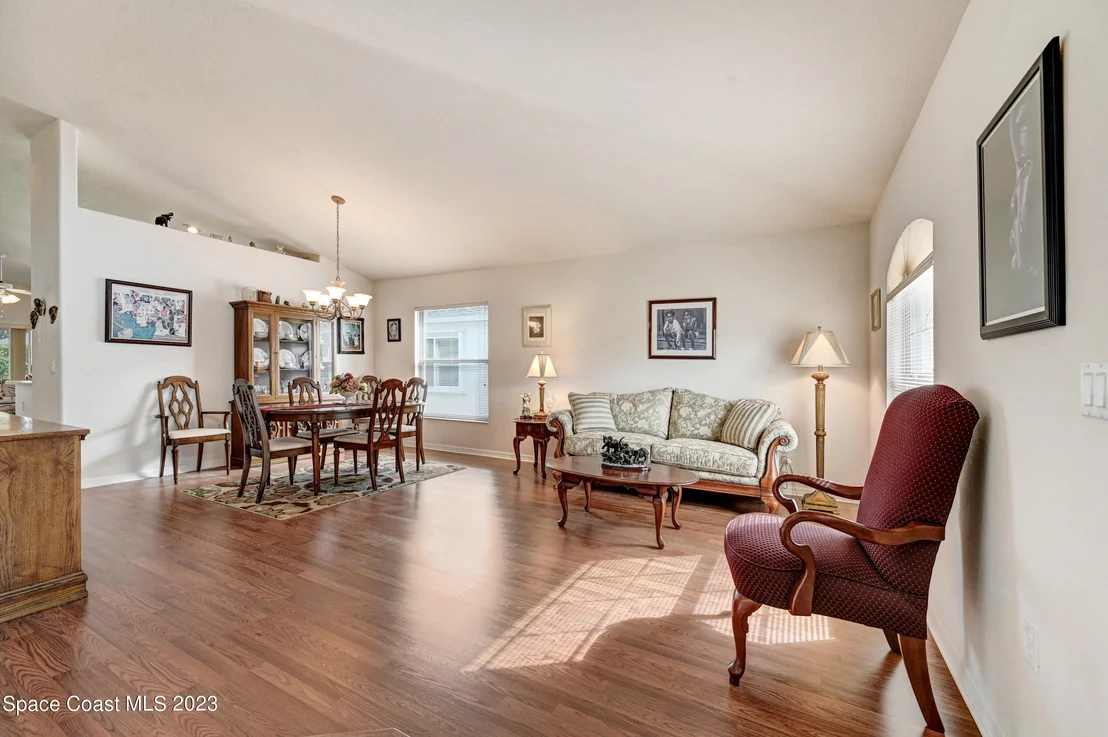 Photo of 1592 Keys Gate Drive