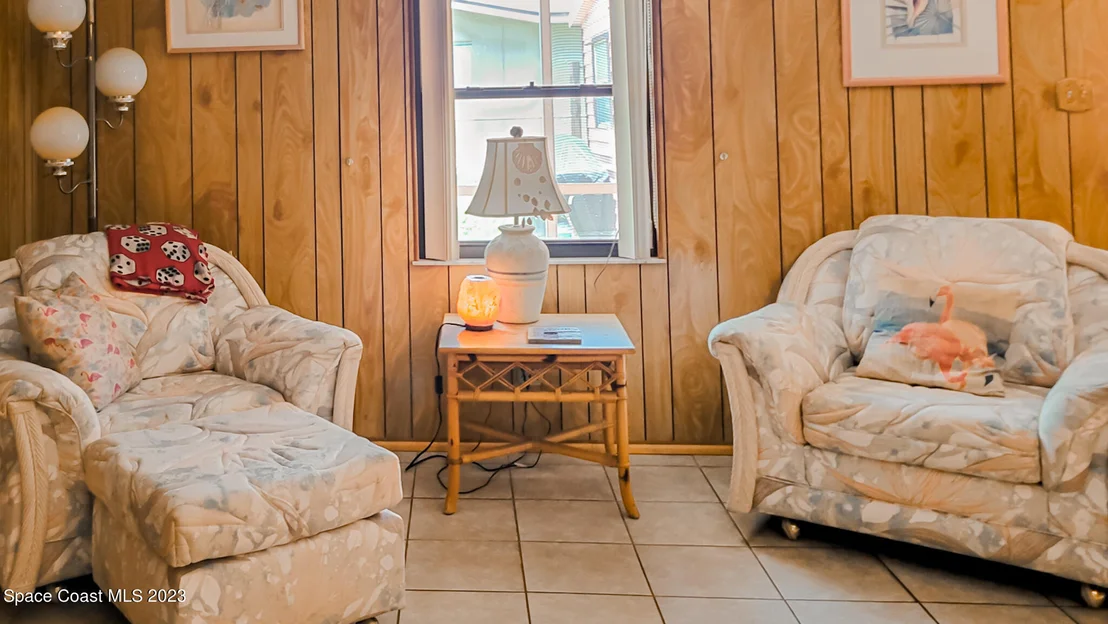 Photo of 2844 Starlight Circle NE
