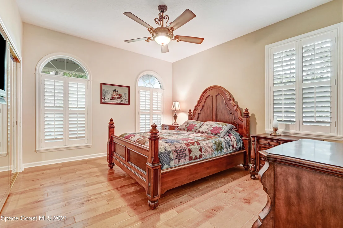 Photo of 3848 Sterling Street
