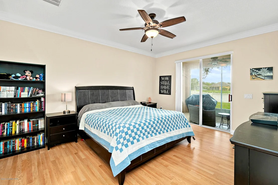Photo of 1541 Bridgeport Circle