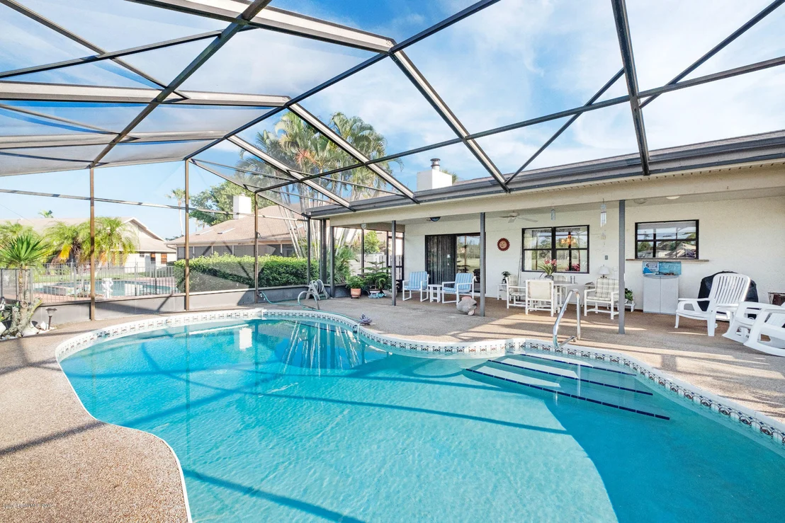 Photo of 561 Crystal Lake Drive