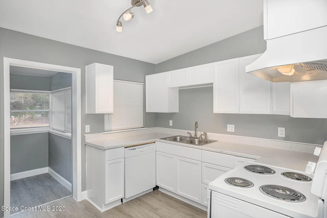 Photo of 1078 Sarno Road