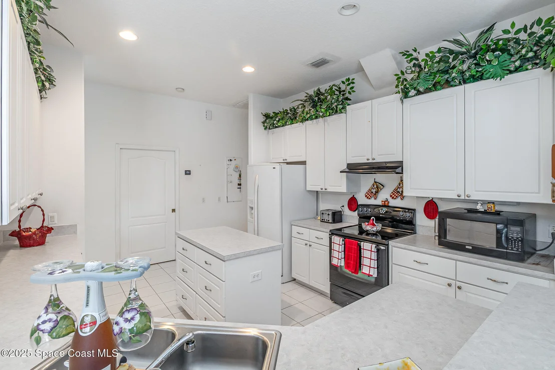 Photo of 2343 Woodfield Circle