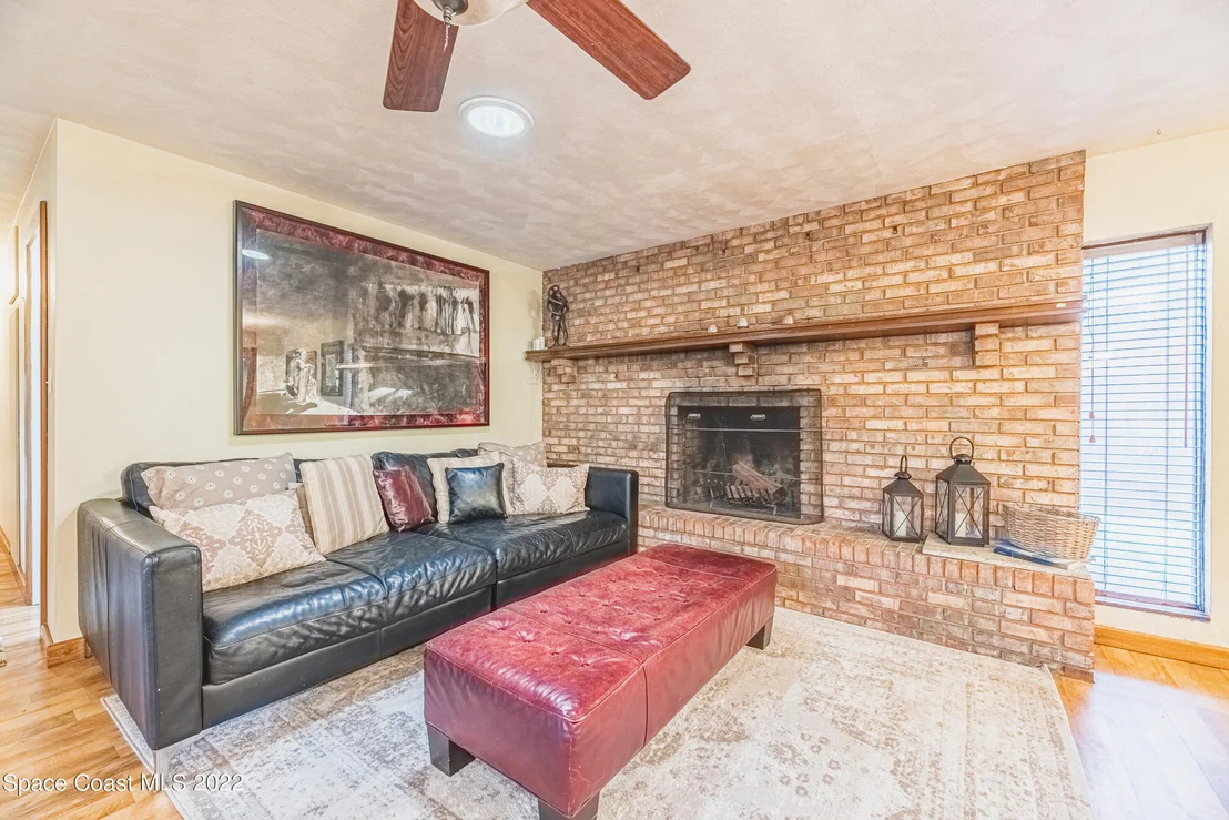 Photo of 30 Scott Lane