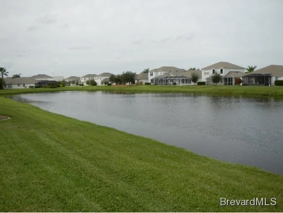 Photo of 2749 Madrigal