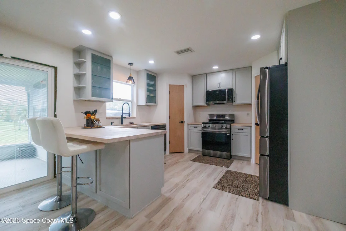 Photo of 3861 La Flor Drive
