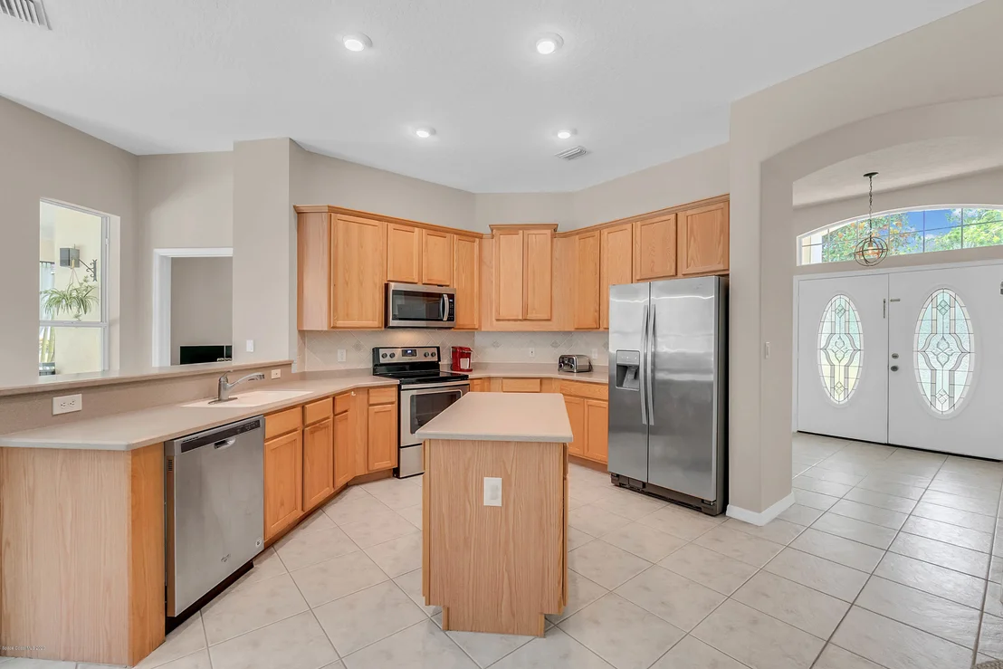 Photo of 562 Carmel Drive