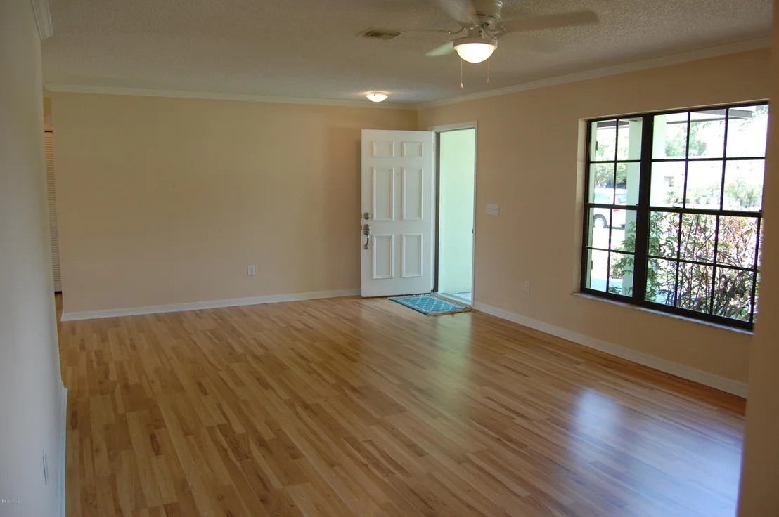 Photo of 983 Pineland Drive