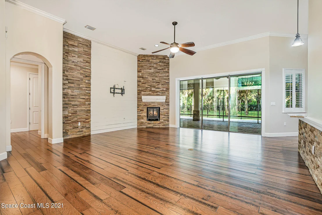 Photo of 1493 Sitka Lane