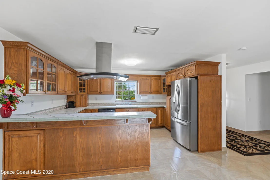 Photo of 1531 Hall Road