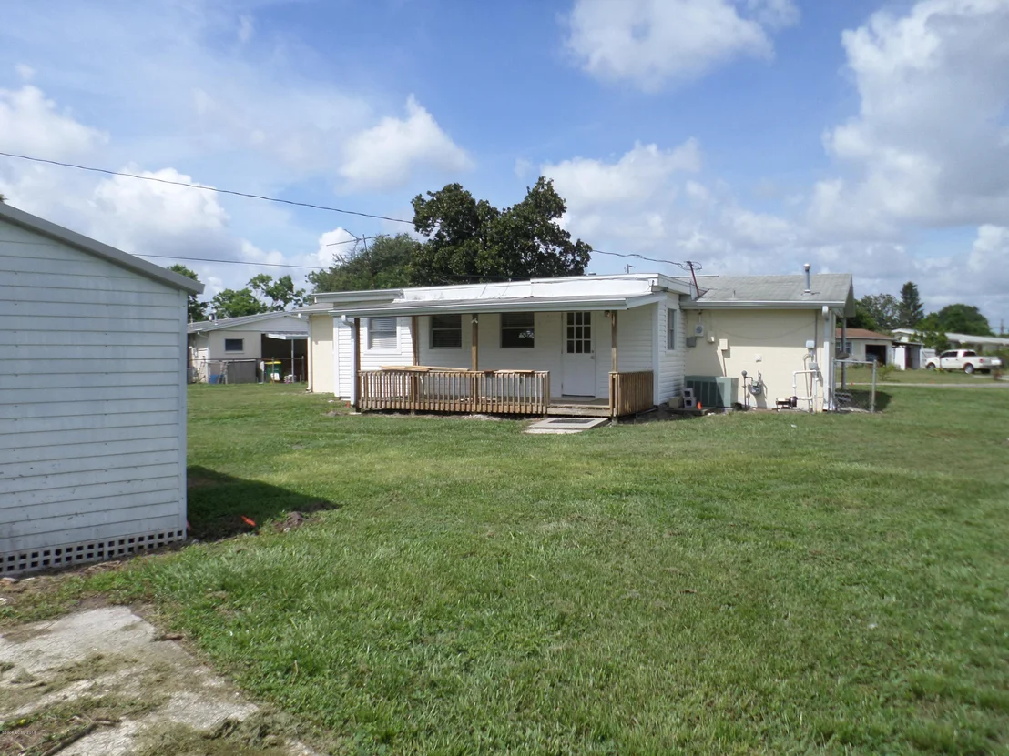 Photo of 1048 Illinois Road