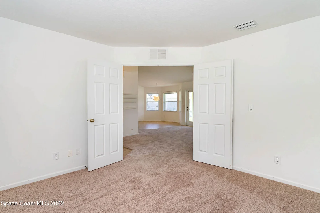Photo of 2905 Fig Road SE