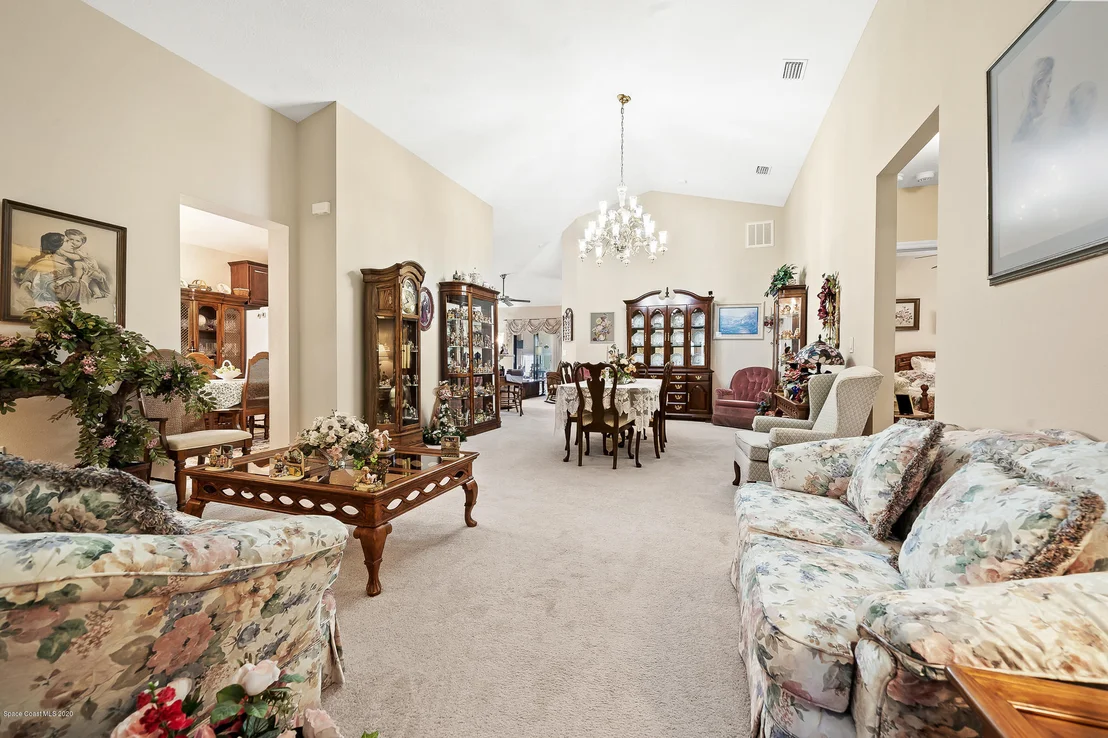 Photo of 5261 Extravagant Court