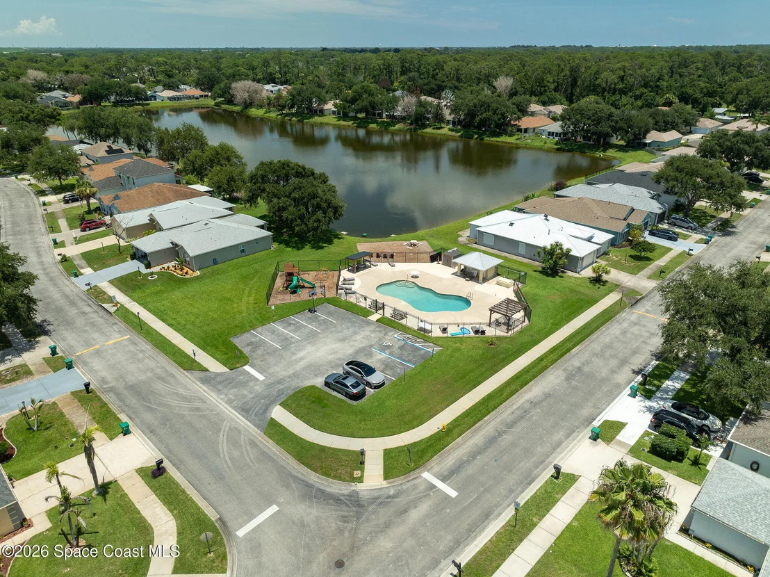 Photo of 1664 Vista Lake Circle