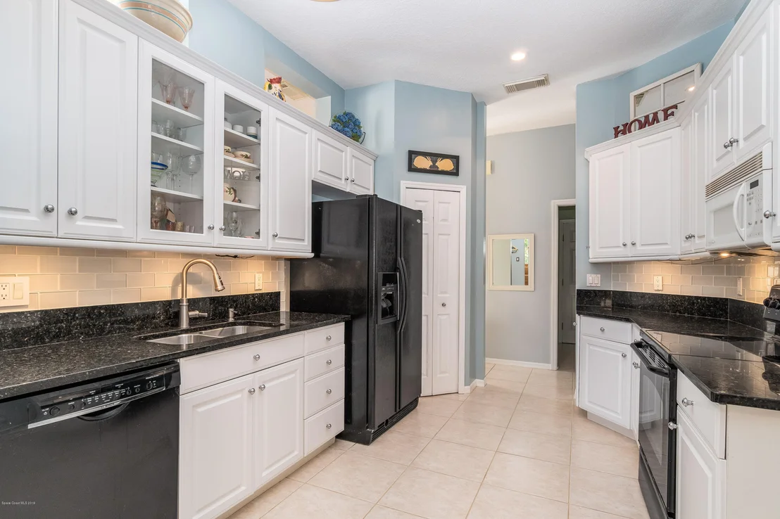 Photo of 2348 Addington Circle