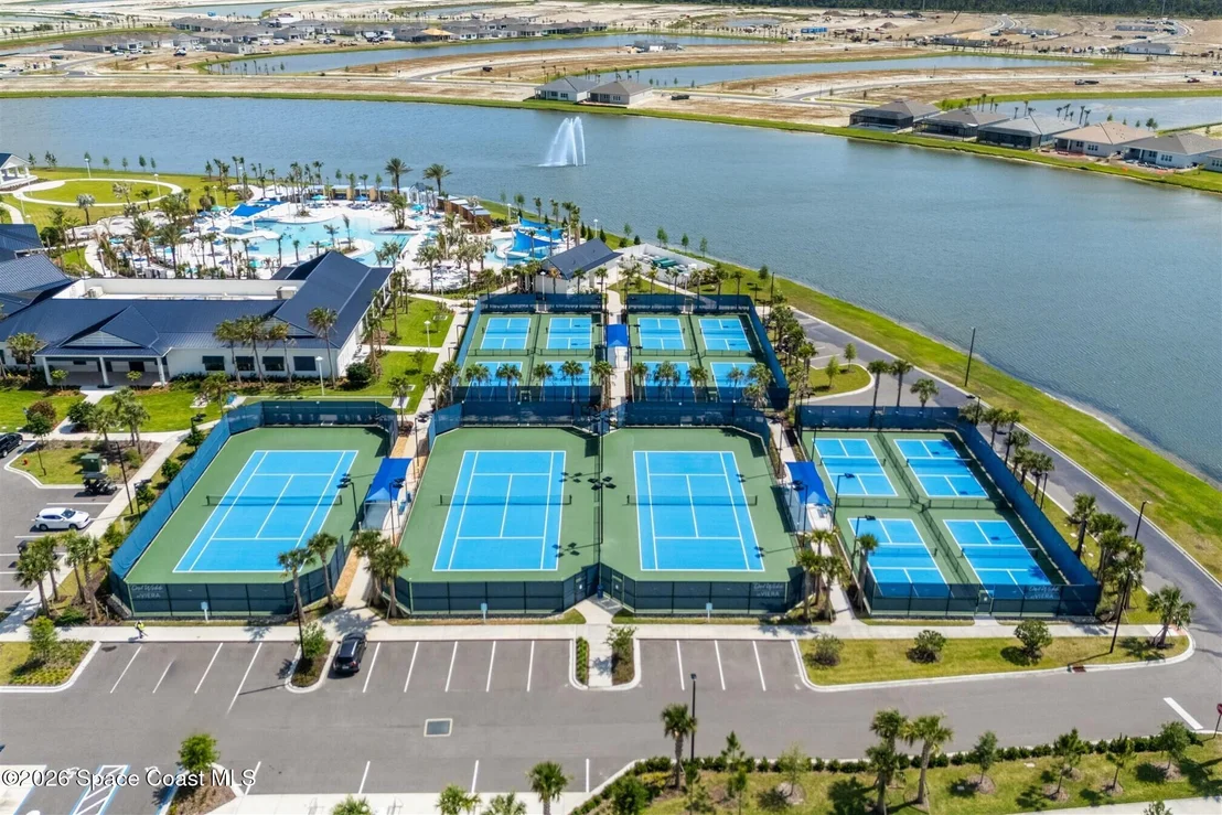 Photo of 3582 Coastline Lane