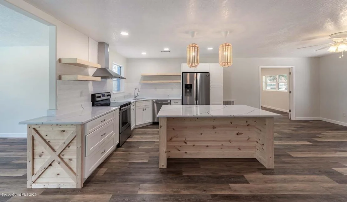 Photo of 1806 Buick Avenue