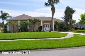Photo of 1880 Fox Bay Drive E