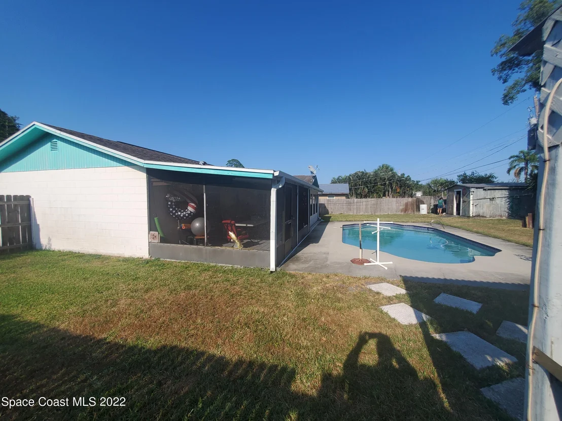 Photo of 1003 Albin Street