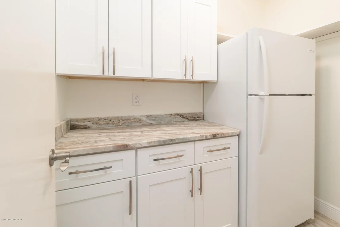 Photo of 7780 Sheridan Road