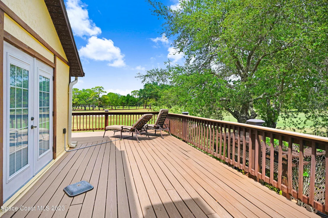 Photo of 1102 Fairlawn Drive