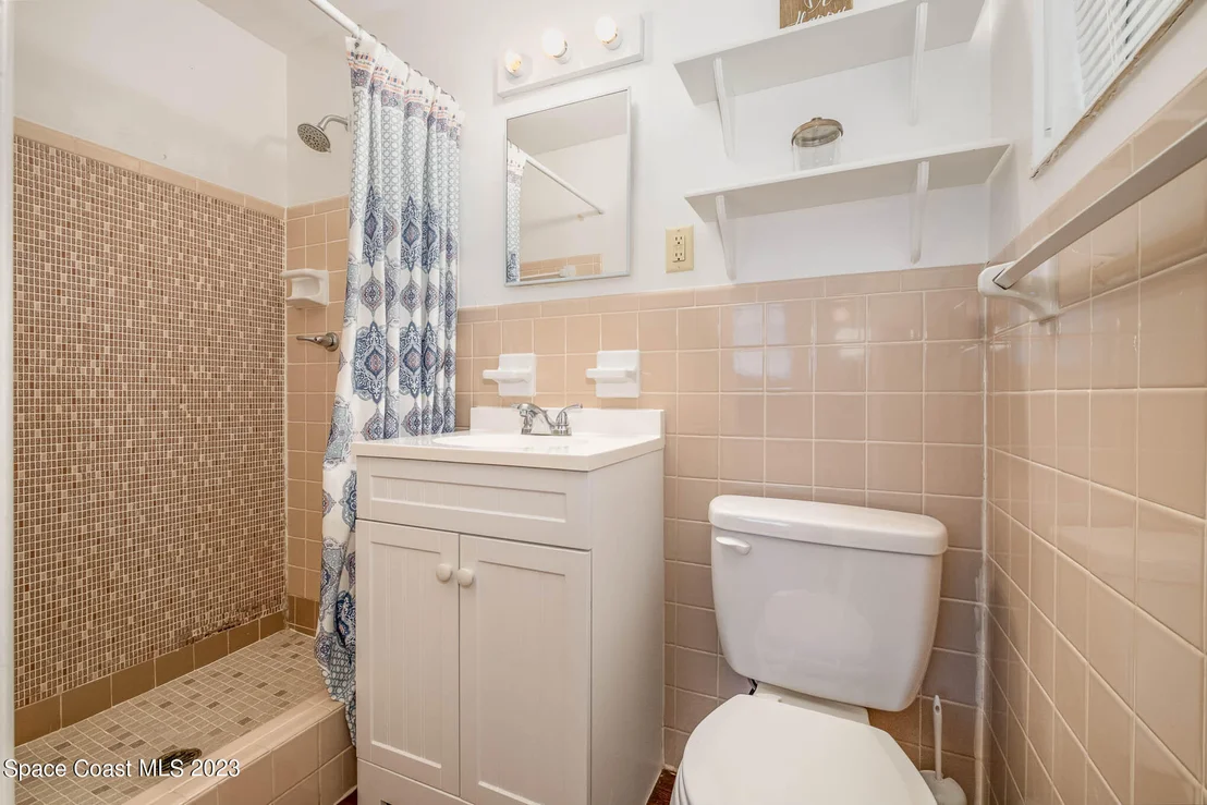 Photo of 609 Verbenia Drive