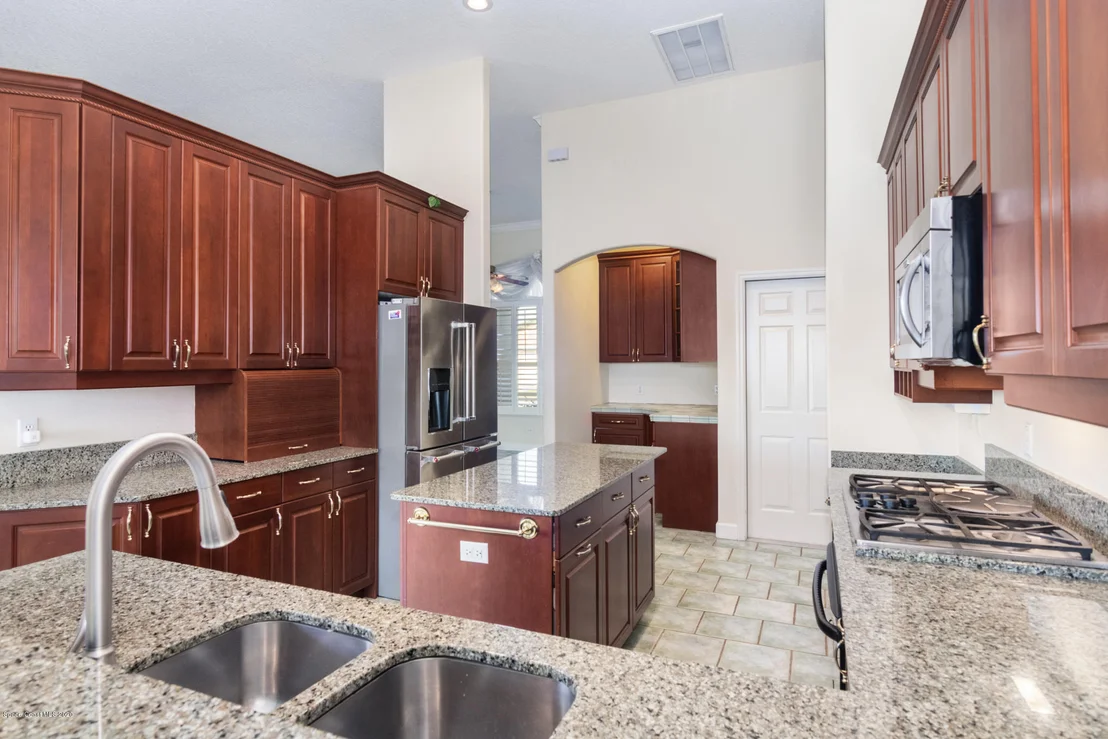 Photo of 4321 Collingtree Drive