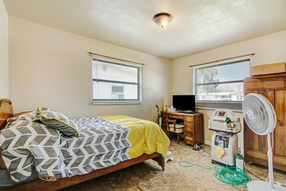 Photo of 995 Miracle Way