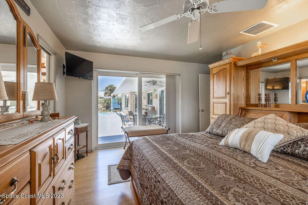 Photo of 466 Sandpiper Drive