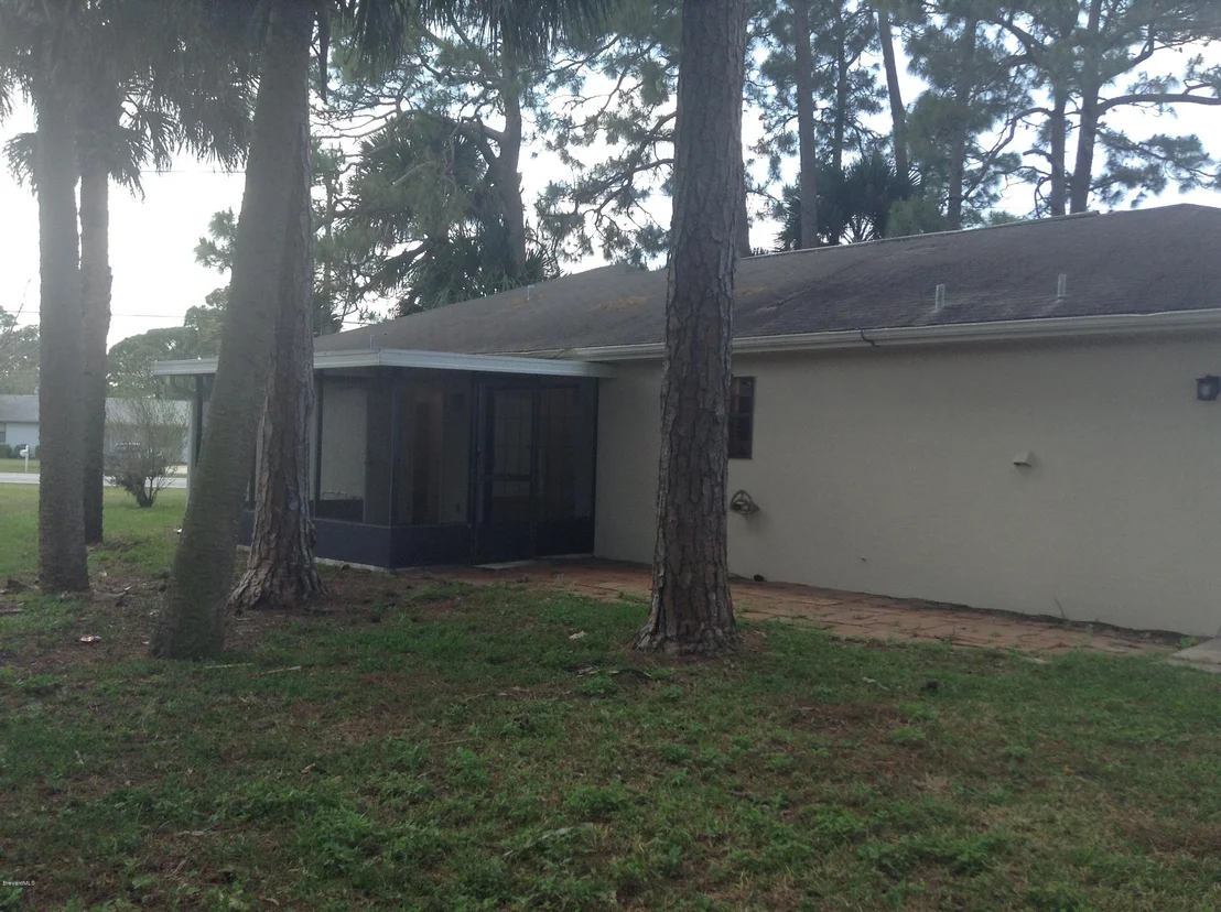 Photo of 6795 Grissom Parkway