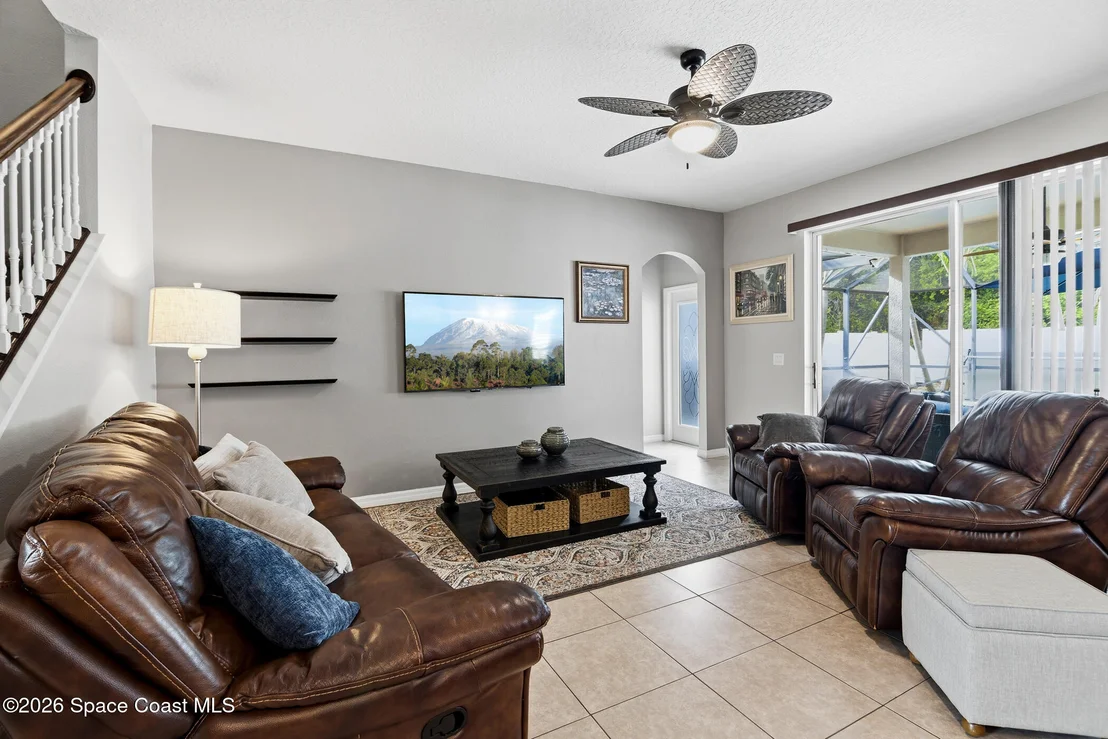 Photo of 1400 Bourke Lane