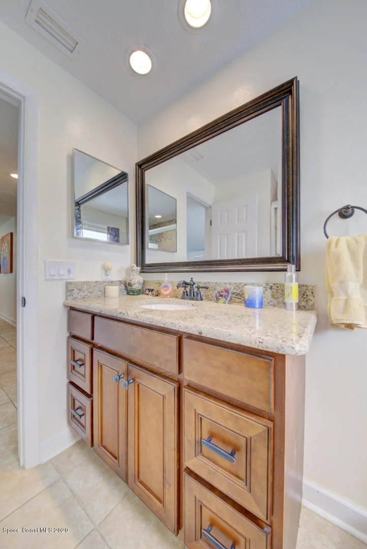 Photo of 907 Jefferson Road