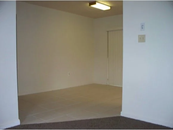 Photo of 4525 Delespine