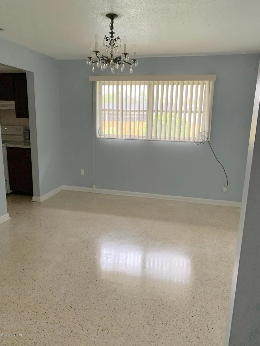 Photo of 302 Glen Ridge Road