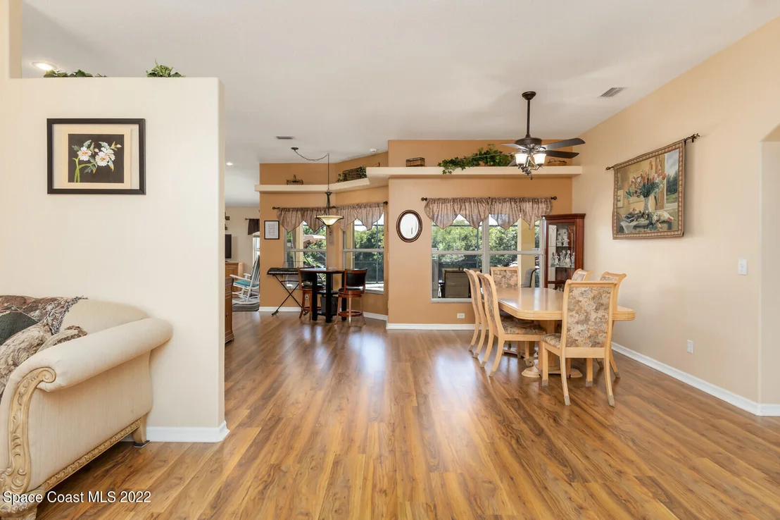 Photo of 349 Pebble Hill Way